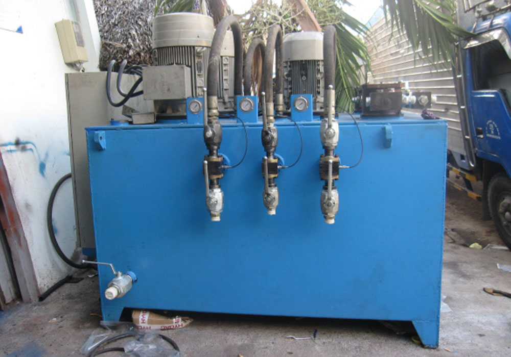 Cho thuê thiết bị súc rửa ống - Thủy Lực Quang Minh - Công Ty Cổ Phần Thiết Bị Quang Minh